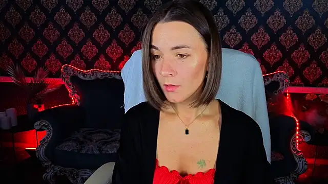 GracefulMichelle online show from April 7, 7:04 pm