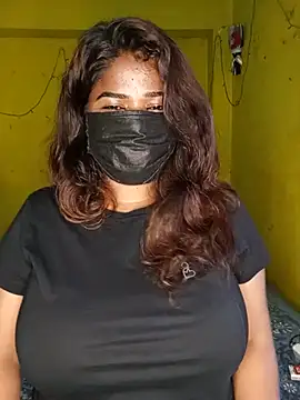 Snapshot of NISHHAA chatting on July 7, 7:34 am NISHHAA online show from July 7, 7:34 am