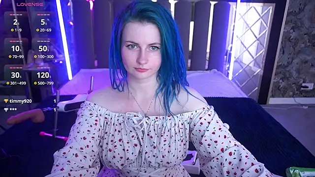 AlisaGracee online show from June 7, 5:45 am