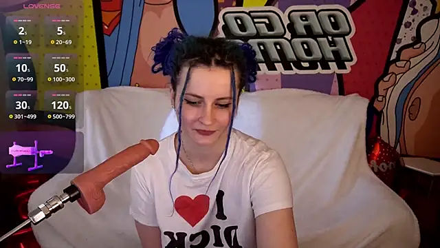 Snapshot of AlisaGracee chatting on February 22, 1:46 pm AlisaGracee online show from February 22, 1:46 pm