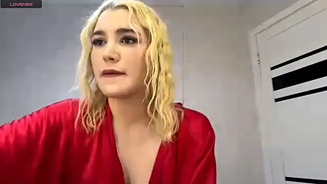 MerryVideo online show from April 17, 9:17 pm