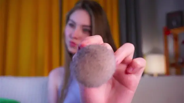 LorileeRuetz online show from February 21, 1:24 pm