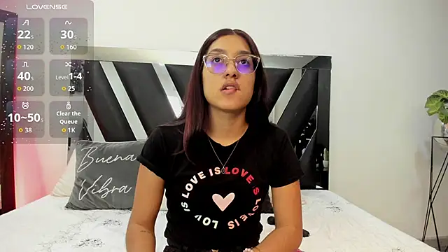 Mia Iron online show from May 20, 1:41 pm