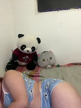 Caro candy online show from February 16, 6:28 pm