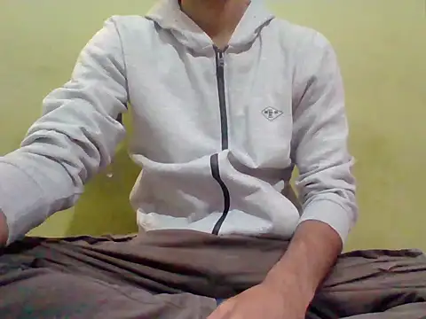 striplover 1 online show from February 20, 1:35 pm