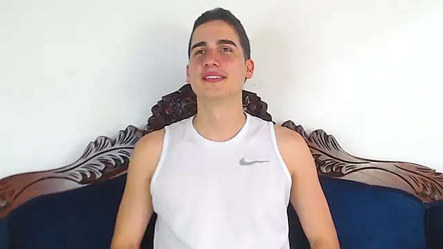 Snapshot of ryanlevi1 chatting on March 3, 8:38 pm ryanlevi1 online show from March 3, 8:38 pm