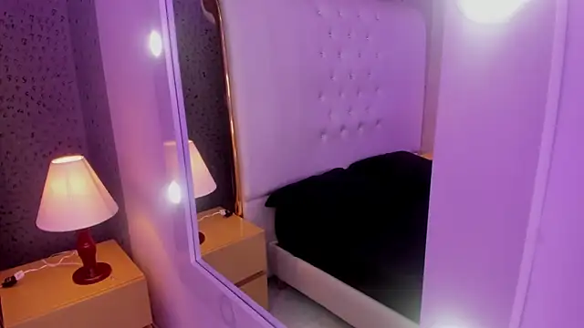 VinkSmokee online show from March 16, 6:10 pm