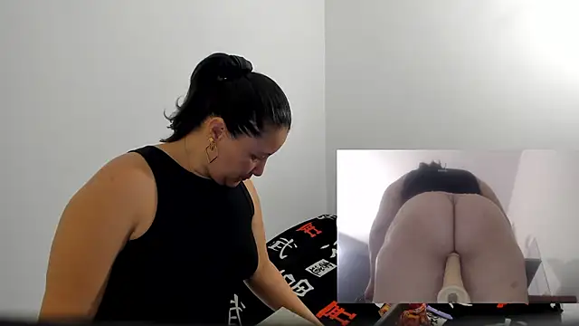 KaterinaRossi online show from April 19, 1:39 am