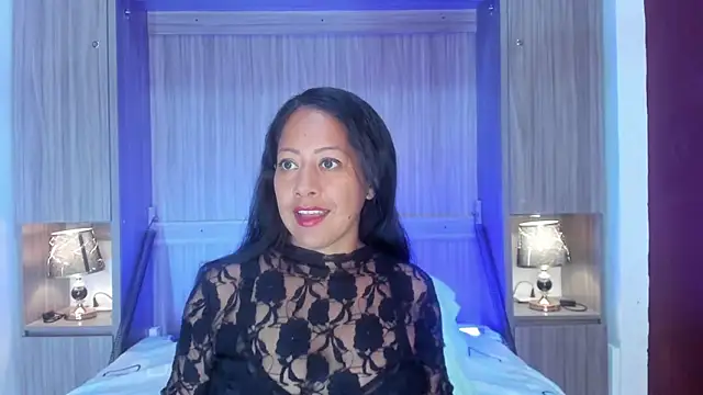 AllieBennet online show from April 9, 7:31 pm