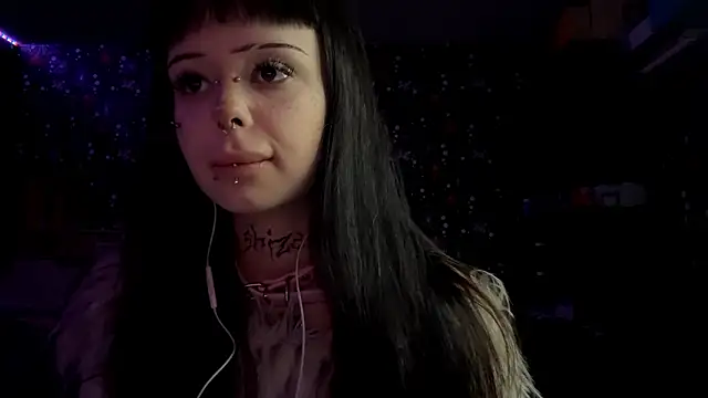 Snapshot of Luna_Sohotti chatting on February 21, 3:58 pm Luna Sohotti online show from February 21, 3:58 pm