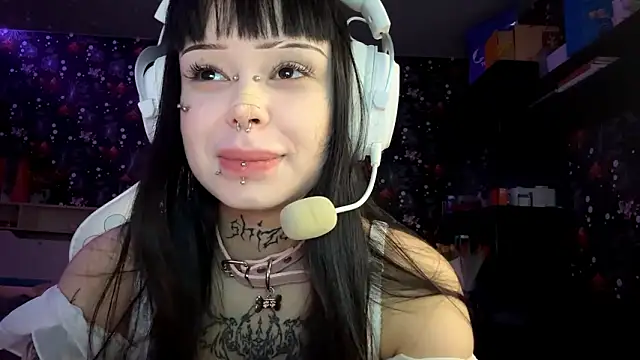 Luna Sohotti online show from March 8, 3:15 pm