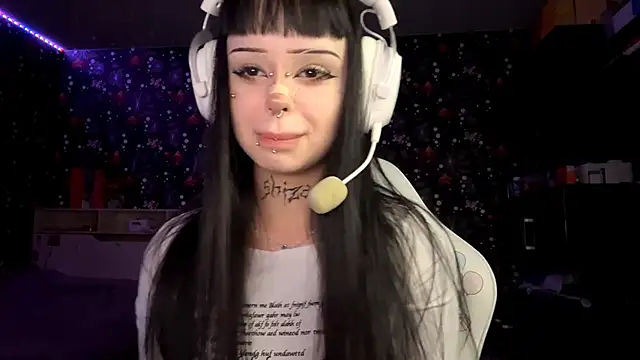 Snapshot of Luna_Sohotti chatting on February 19, 3:09 pm Luna Sohotti online show from February 19, 3:09 pm