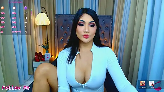 Laureen Hilton online show from March 8, 11:35 am