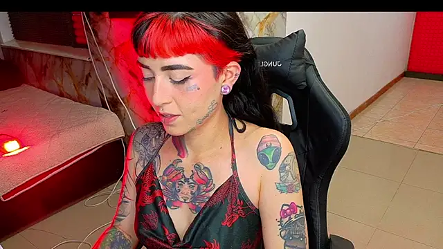 nova kitttyy online show from March 2, 5:08 am