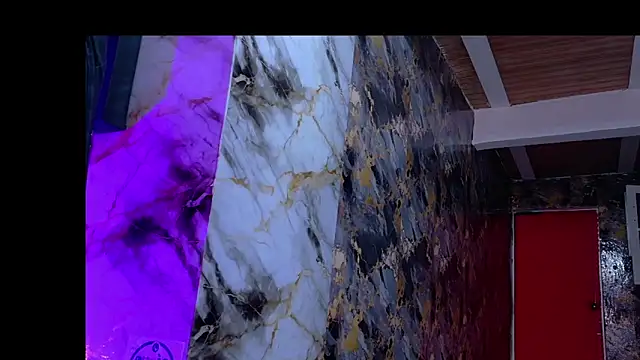 nova kitttyy online show from June 12, 3:26 am