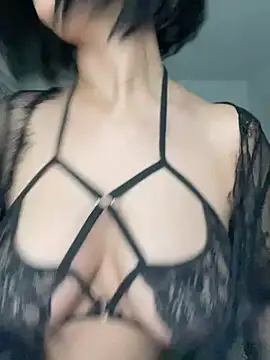 Snapshot of katy_nour chatting on July 3, 9:32 pm katy nour online show from July 3, 9:32 pm