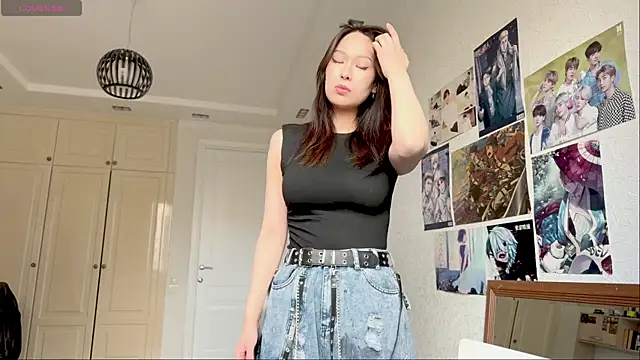 HannaOreo online show from May 21, 8:44 am