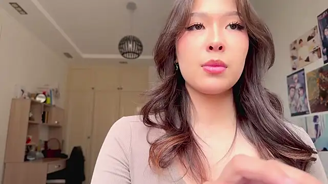 HannaOreo online show from April 13, 7:34 am