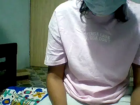 Snapshot of Mahak888 chatting on February 18, 7:21 pm Mahak888 online show from February 18, 7:21 pm