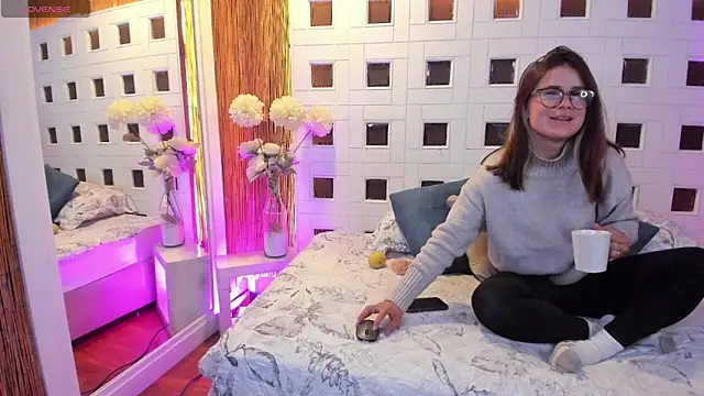 aleessiia online show from March 4, 12:57 pm