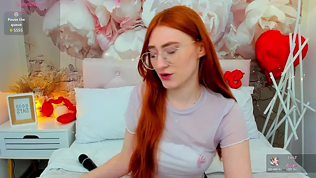 TinaHarp online show from March 26, 9:18 am