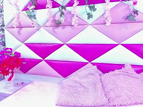 alana deivis online show from February 25, 2:45 am