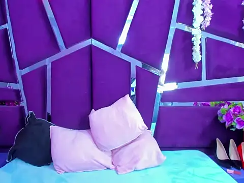 alana deivis online show from February 26, 3:06 am