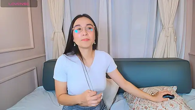 Dorothy valerisse online show from March 13, 10:31 am