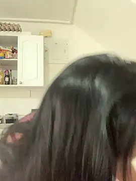 Mishell Perez online show from February 19, 8:17 pm