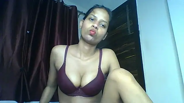 Snapshot of Rani1993 chatting on July 20, 7:05 pm Rani1993 online show from July 20, 7:05 pm