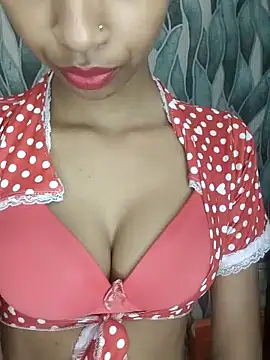 Snapshot of Rani1993 chatting on May 6, 6:01 pm Rani1993 online show from May 6, 6:01 pm