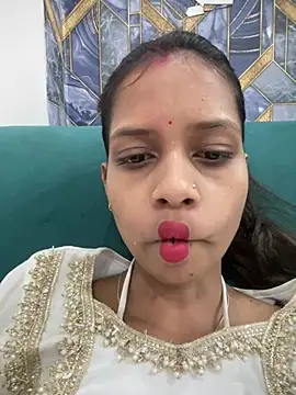 Snapshot of Rani1993 chatting on February 24, 6:09 pm Rani1993 online show from February 24, 6:09 pm