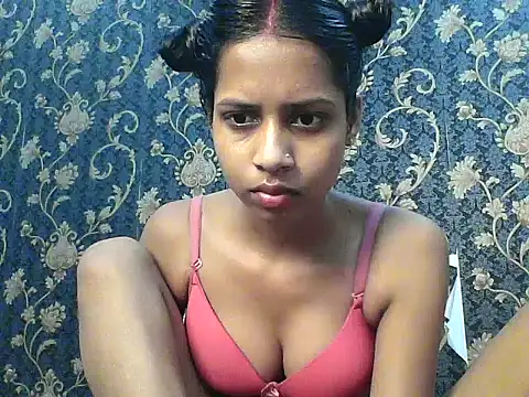 Rani1993 online show from March 10, 4:49 am