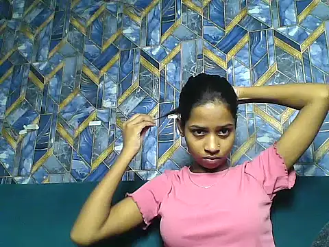 Rani1993 online show from April 4, 2:12 pm