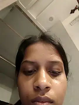 Rani1993 online show from April 16, 5:14 pm