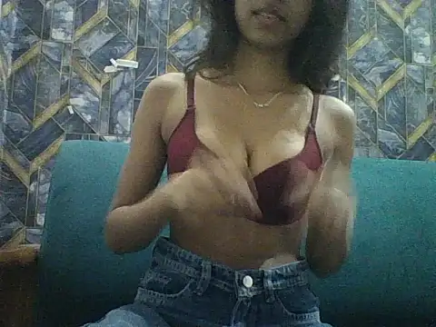 Snapshot of Rani1993 chatting on February 22, 3:35 pm Rani1993 online show from February 22, 3:35 pm