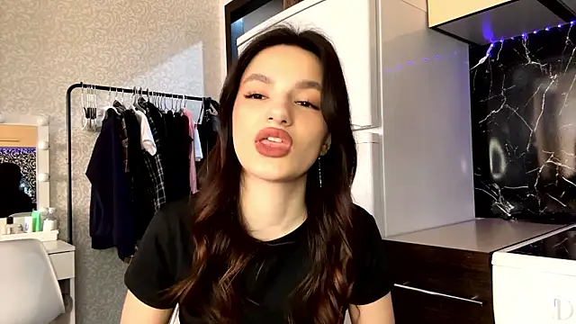 Kosandra k online show from March 30, 7:43 am