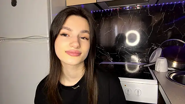 Kosandra k online show from April 5, 1:07 pm