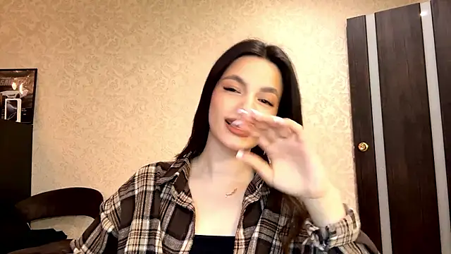 Kosandra k online show from March 15, 2:24 pm