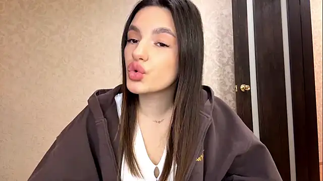 Snapshot of Kosandra_k chatting on February 20, 4:09 pm Kosandra k online show from February 20, 4:09 pm