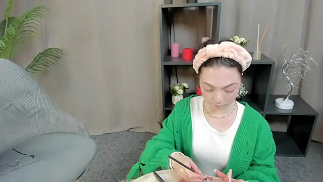 Snapshot of EndaMatheus chatting on February 19, 1:08 pm EndaMatheus online show from February 19, 1:08 pm