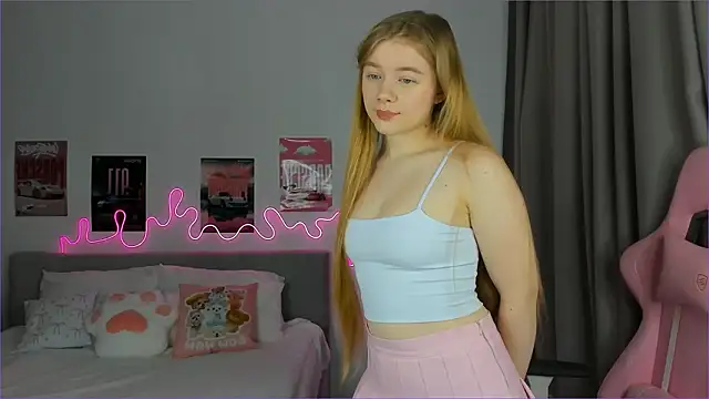 EvaRaee online show from March 14, 3:56 am