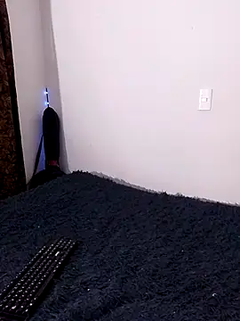 Lili  Clan online show from April 9, 12:45 am