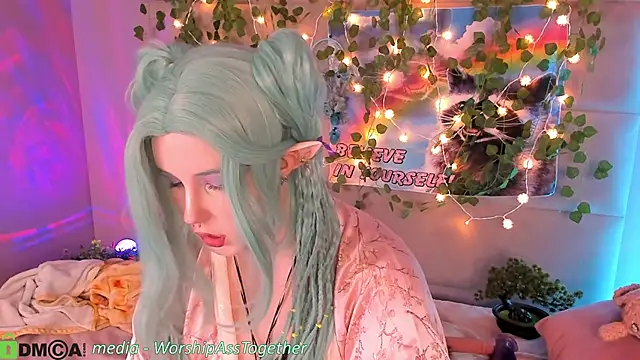 candy yeah online show from March 29, 1:07 am