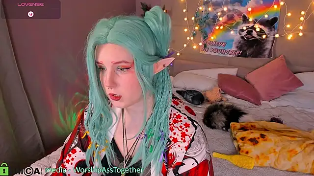 candy yeah online show from March 19, 1:16 am