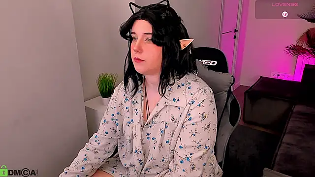 candy yeah online show from March 6, 1:11 am