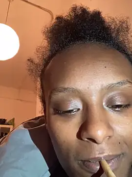 Snapshot of _Sabah_ chatting on February 25, 10:31 pm Sabah online show from February 25, 10:31 pm