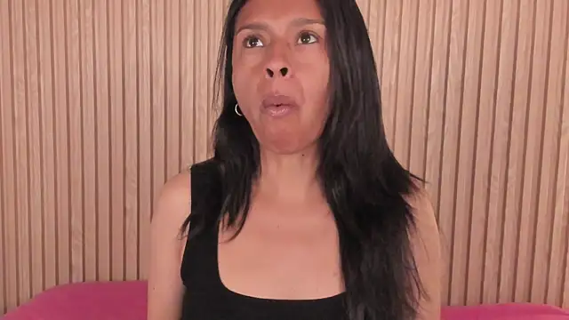 Snapshot of samantha_duart3 chatting on July 13, 12:37 pm samantha duart3 online show from July 13, 12:37 pm