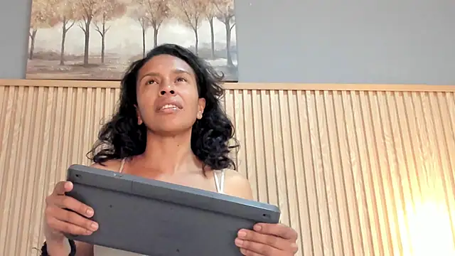 samantha duart3 online show from April 4, 12:45 pm