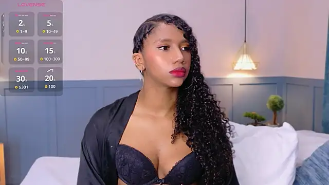 Chloe-Rose- online show from April 23, 4:52 am